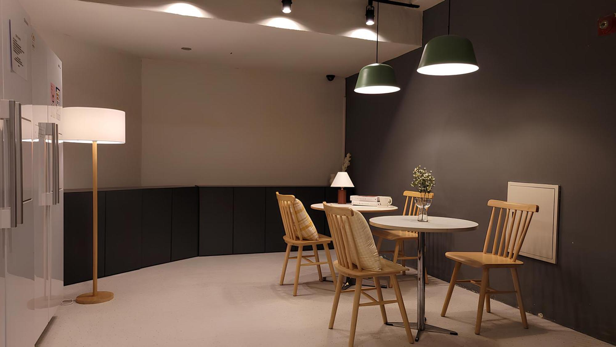 Ssh Icon Hostel Сеул Екстериор снимка