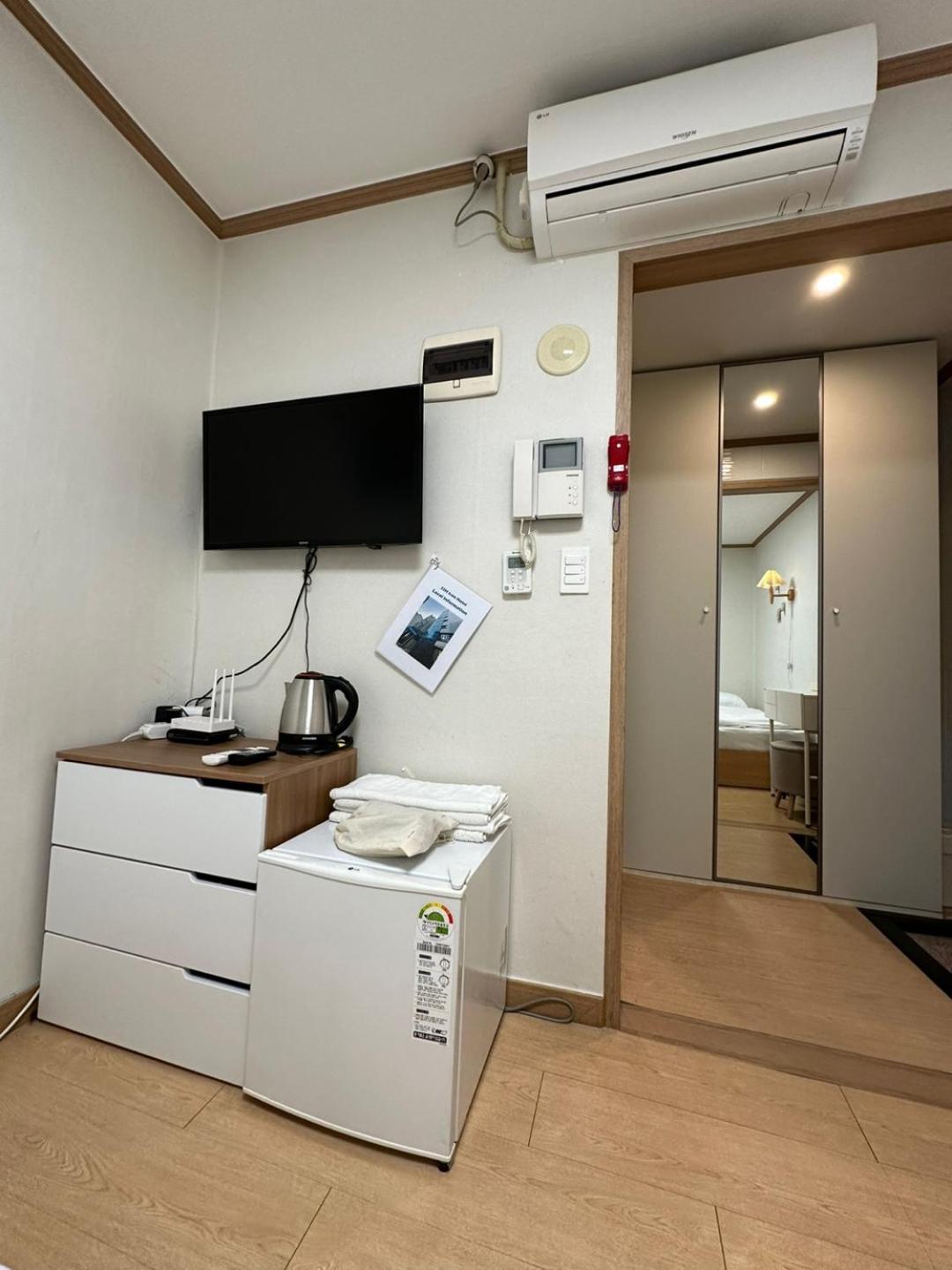 Ssh Icon Hostel Сеул Екстериор снимка